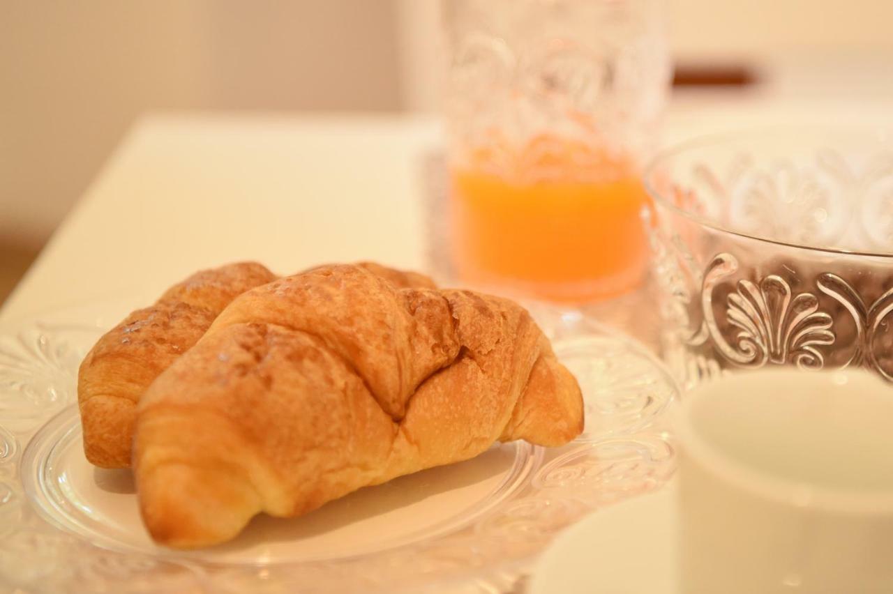 B&B Bonnes Suites ナポリ エクステリア 写真